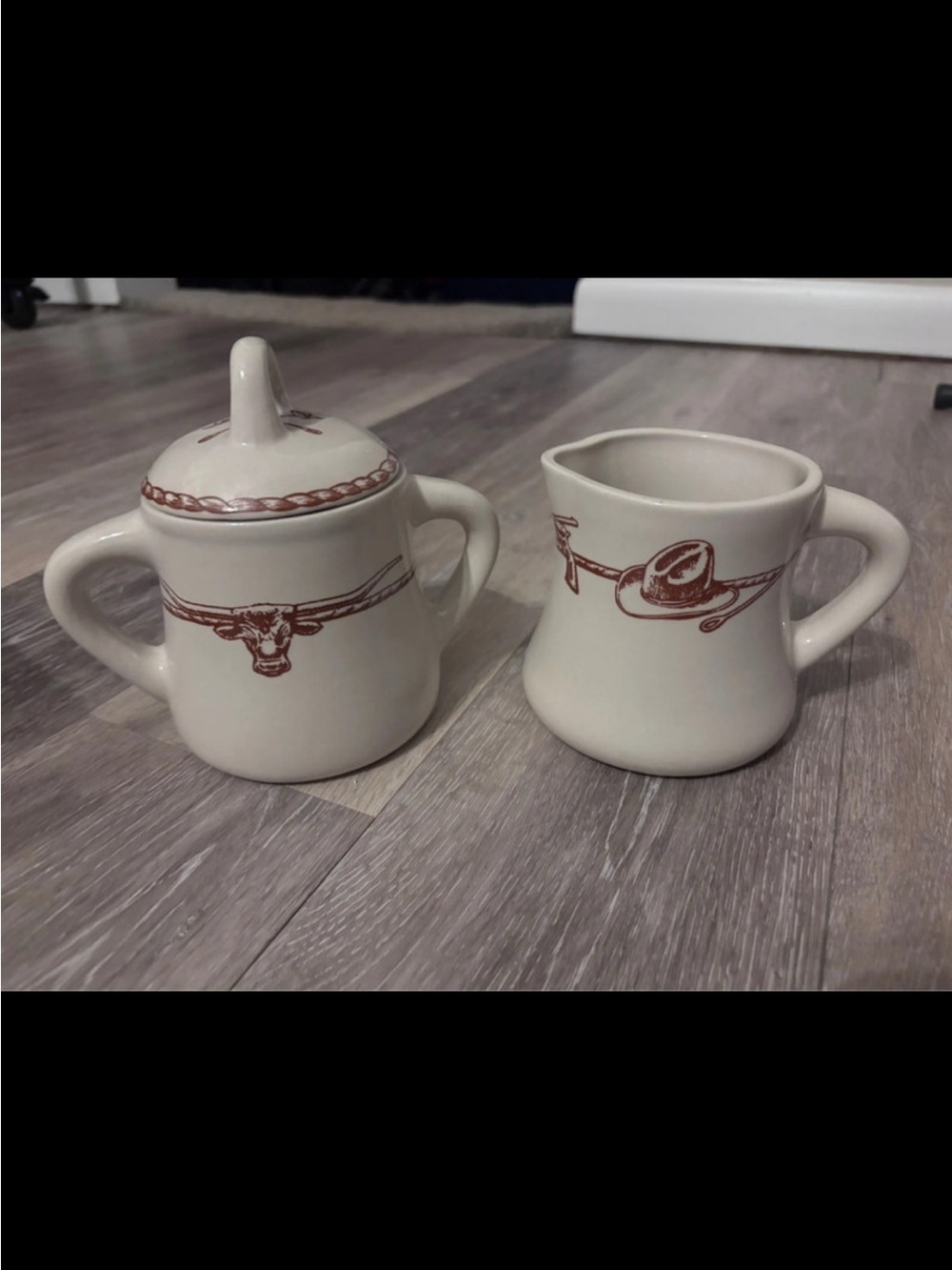 Vintage Sugar and Creamer Set with Western Motif